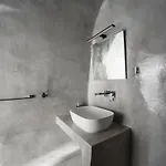 아파트 Cave