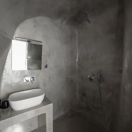 Cave Apartment *